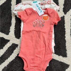 3pk Carters onesies 0-3m